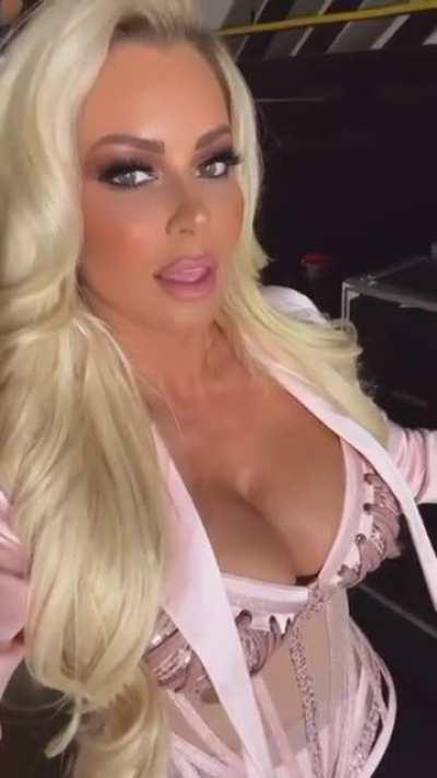 OMG Its our Birthday Maryse latest video