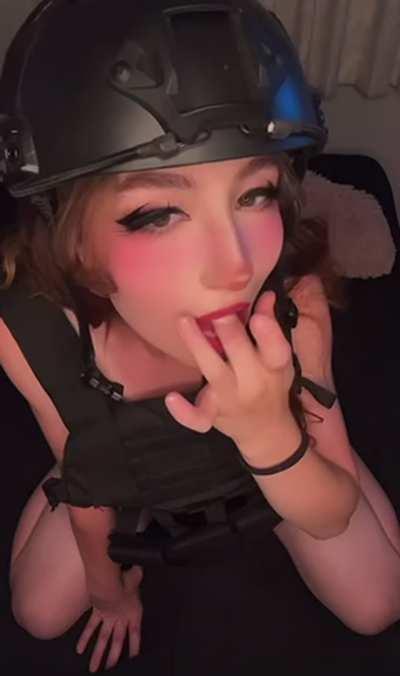 who wants to play video games with a emo girlie like me ;), donât be shyâ¦ð¤