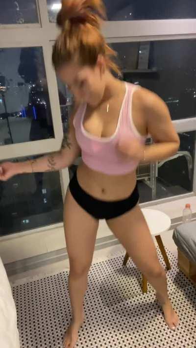 Such a damn playful mood on weekends 😝💖