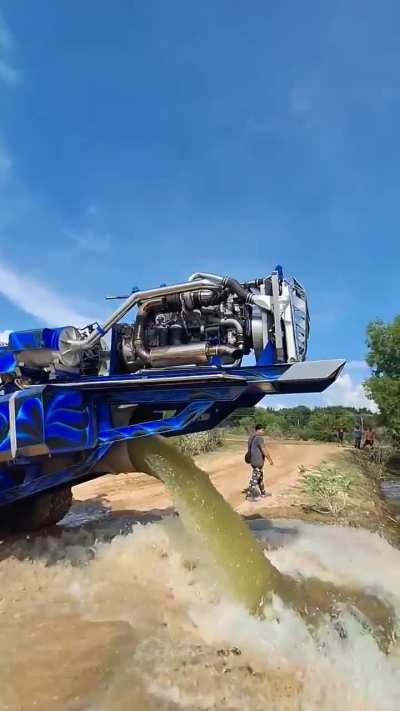 A 500-horsepower diesel water pump!
