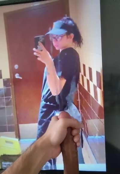 Glazed her big ass 💦👅