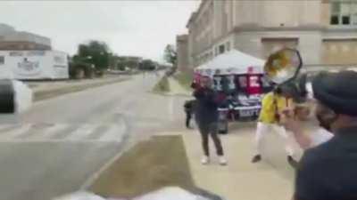 Trump supporter gets attacked by Antifa and BLM for saying bad words about communism - Kenosha, Wisconsin 1st August