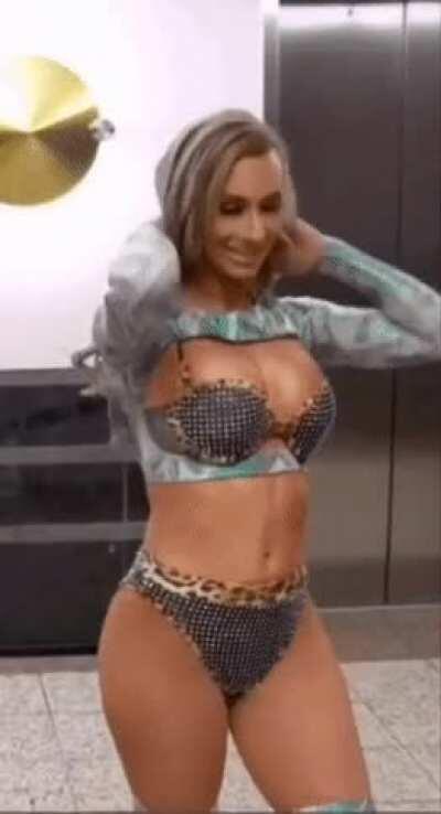 Carmella deserves so much cum🤯🔥