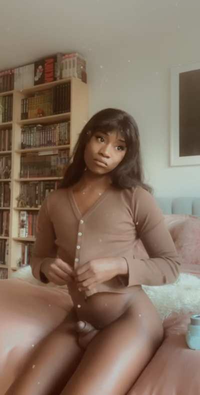 What would u do if u woke up to her?