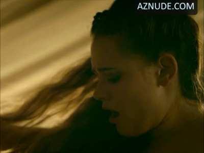 Katherine Langford sex