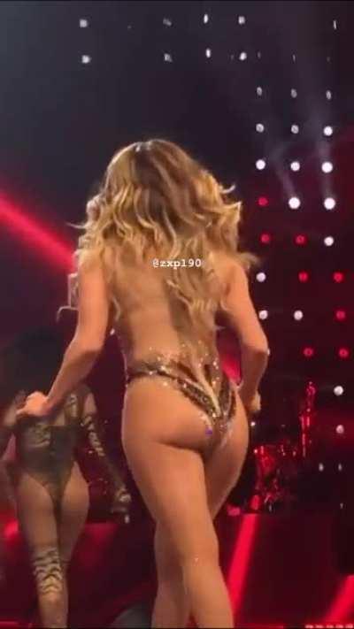 jennifer lopez