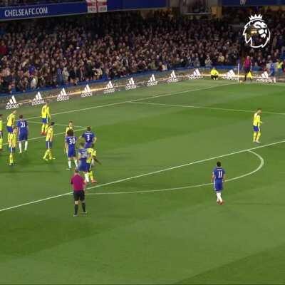 More of this mood, atmosphere and performance please 💙