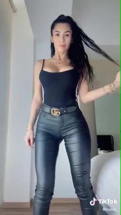 Rusme showing that ass in tight jeans