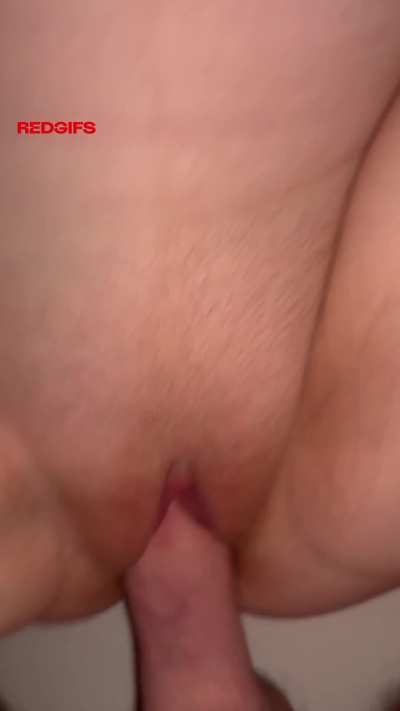 Cumming on my pregnant belly