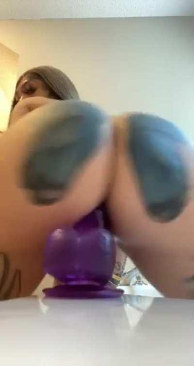 It ain’t a baddie I don’t have !!! Get that premium 🔥🔥