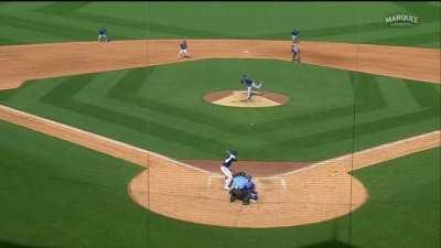 [Highlight] [Highlight] Incredible catch by Pete Crow-Armstrong.