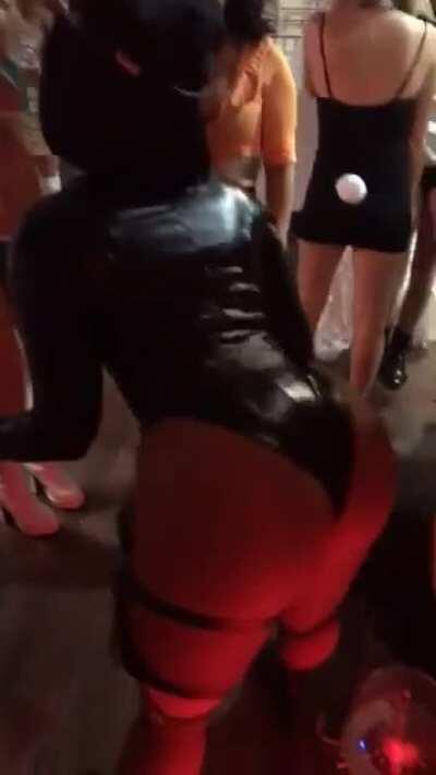 Cum on Demi Lovato's fat ass