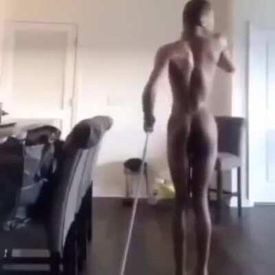 WTF is DaBaby doin ????