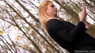 Unplanned Stop - Alena Valkova & Lenka Vyskocilova (PeeInDetail)