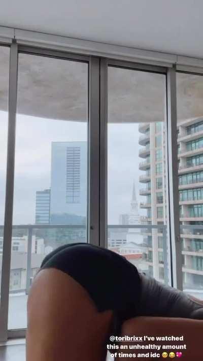 When Tori bends over...