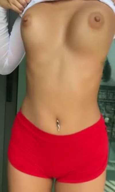 Slo-Mo Bouncy Boobies