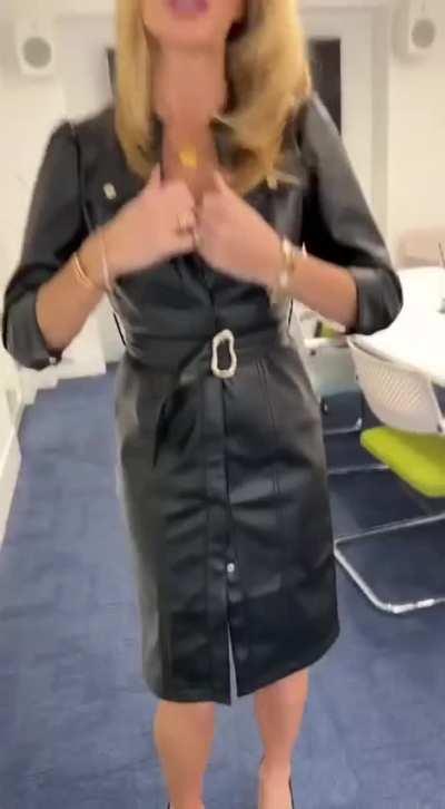 Amanda Holden - MILF! 🔥