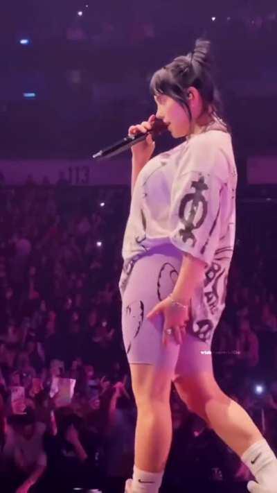 Billie Eilish knows how to put on a show