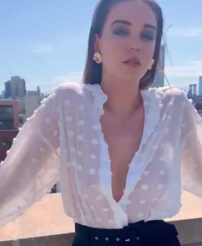 Priscilla Mezzadri: Transparent shirt 