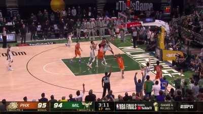 [Highlight] Giannis with the great no-look to Connaughton in the corner to recapture the lead (ft. Mike Breen's BANG)