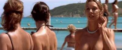 French actress and stunt person, Estelle Laurence Allendy -- Les randonneurs à Saint-Tropez (2008)