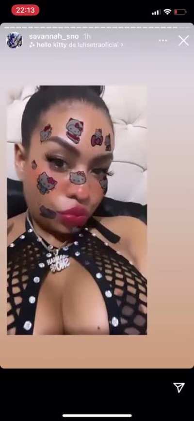 Delixiosas tetas✊🏾