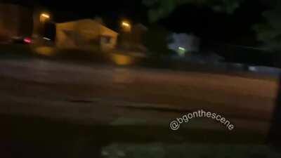 **Graphic** Militia member gets chased, knocked down by Protesters and opens fire on multiple people in Kenosha, WI