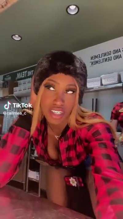 I wanna nut to her so bad 😮‍💨💦