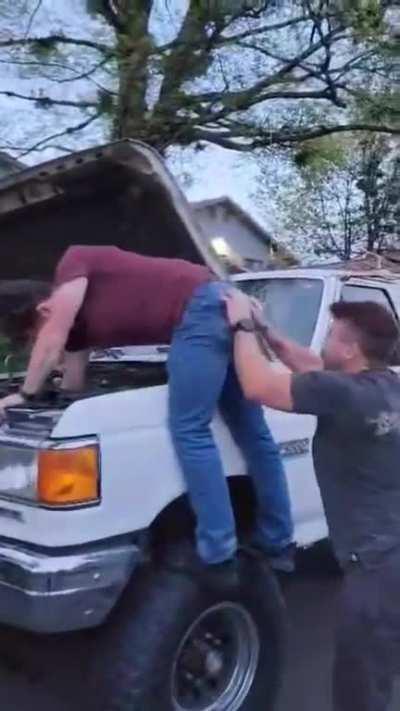 Well, that's one way of making shorts 😳💀