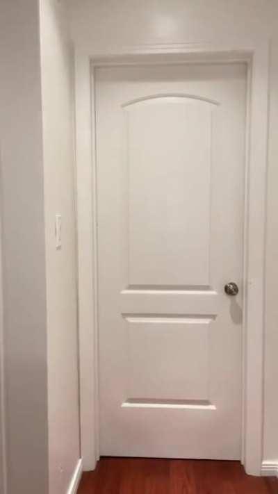 hold up I need to show you something