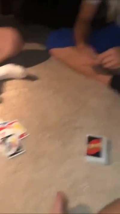 Propongo q vuelvan a jugar al uno virtual XDD