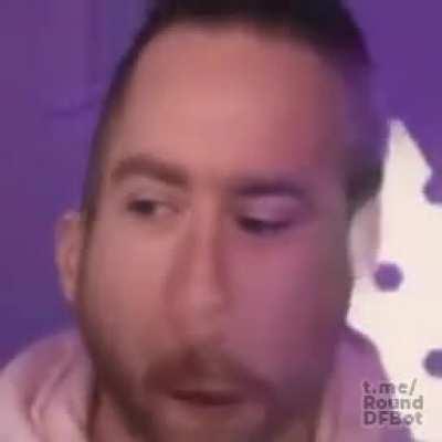 Tentei fazer esse meme, mas ficou um pouco estranho apreciem