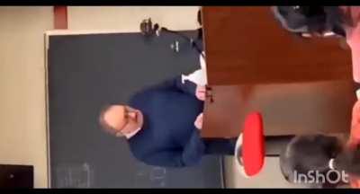 Balayya following chustunte mental ochestundi frendssssss