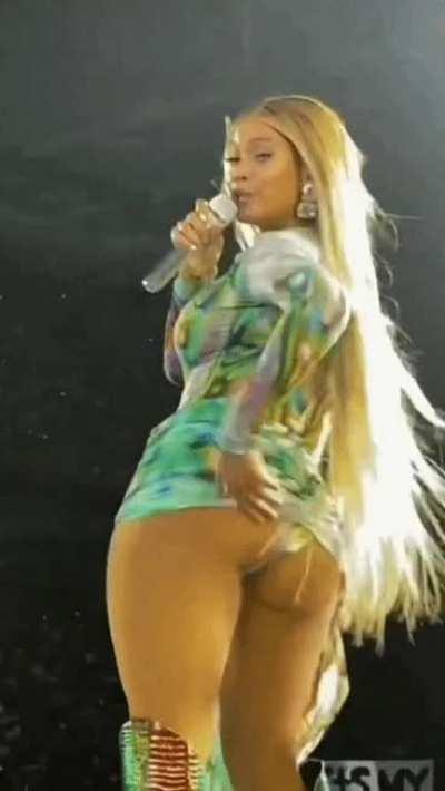 Beyonce, does this on purpose