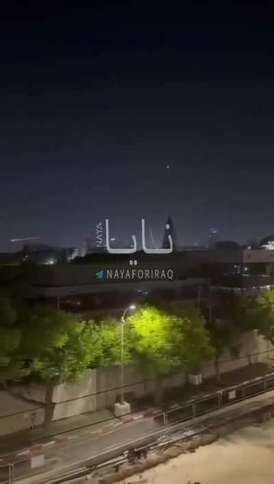 Newest wave showing the single Iranian ballistic missile impacting Tel Aviv, Central Israel