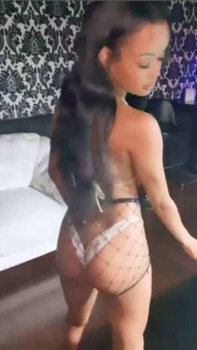 Who's got her stuff?