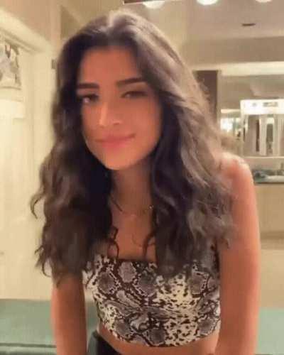 The face she makes !! 😍