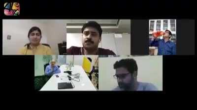 വാർത്ത എന്ന പേരിൽ മുതലാളിയുടെ അജണ്ടകൾ മാത്രം വരുന്ന സ്ഥലമായി മാറി മലയാളത്തിലെ വാർത്താചാനലുകൾ