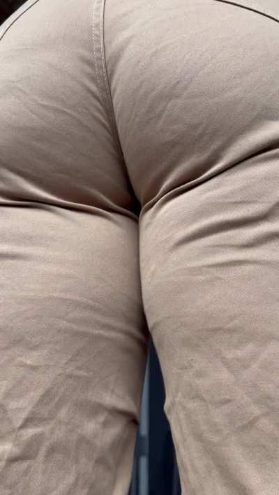 For those of you who prefer a thick doll