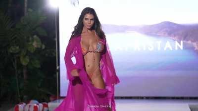 Daniela Oliveira Capristan Swimwear Miami 2024