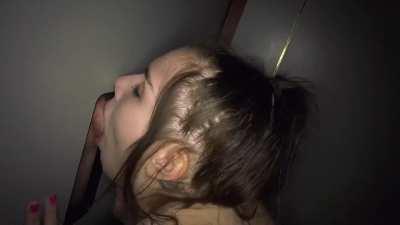 Deepthroat And Mouth Suction Finish Him Quickly