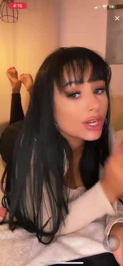 yourfav.italiana live right now