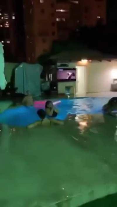 WCGW- if I try to lift my friend on a slippery floor