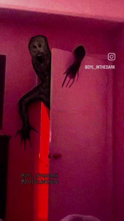 Day 125 of telling you guys to love yourselves! Your value shouldn’t be tied to anyone else. You’re your own person and deserve just as much love as the monster says! Please if you need someone to just vent to I’m always here. I may not be able to help al