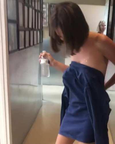 Maya hawke is so hot ..want to see her ride on my hard cock in cowgirl position