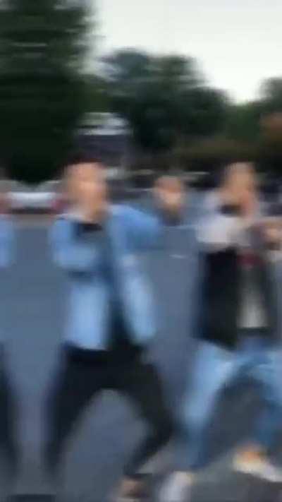 [other] Me vibing to FIFA Mobile 2019 soundtrack-