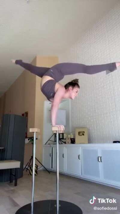 I hope I’m doing this right. Sofie new tiktok walking on air