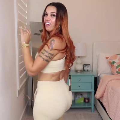 From Biannca's New Vid