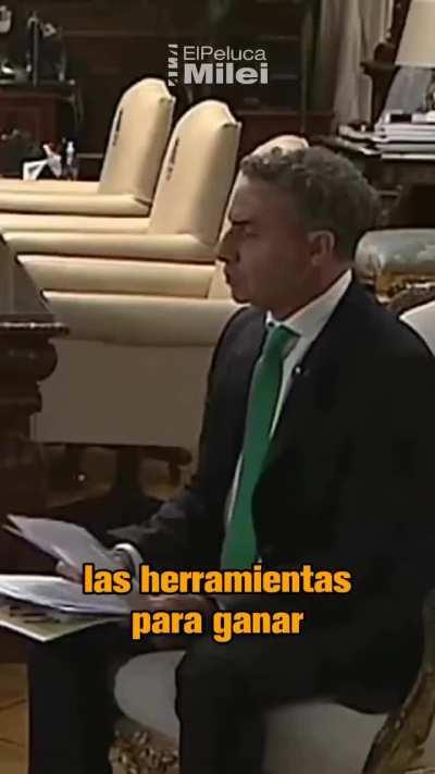 ser presidente es un trabajo mas...