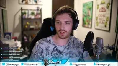 Connor from CDawgVA (and Trash Taste Podcast) shares his opinions about Hololive fandom